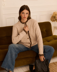 Strickjacke mit Leo-Details taupe, One Size
